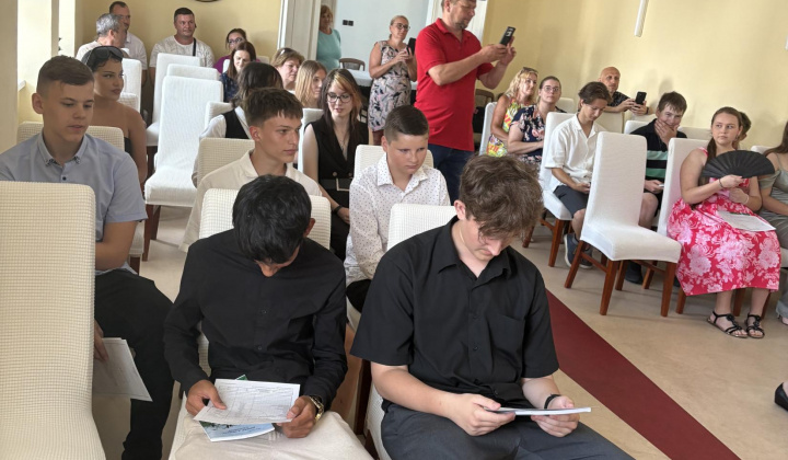 2. fotografia fotogalérie Aktuality / Rozlúčka so žiakmi základnej školy - foto