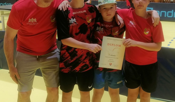 1. fotografia fotogalérie Stolný tenis / Majstrovstvá Slovenska družstiev v kategórii U15 - foto