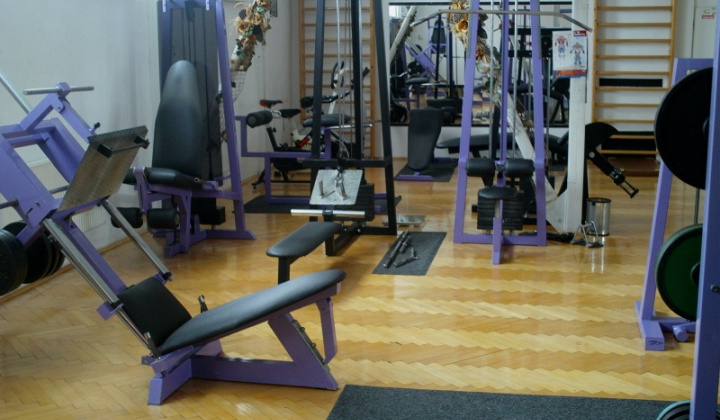 8. fotografia fotogalérie Fitness / Fotky - vybavenie fitnescentra - foto