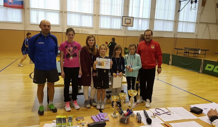 4. fotografia fotogalérie Stolný tenis /  4. ročník turnaja „O Pohár starostu obce Kalinovo“. - foto