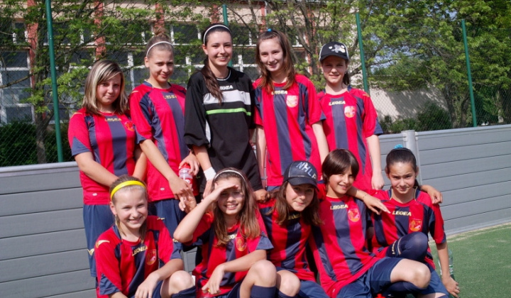 7. fotografia fotogalérie Futbal ŠŠ / Majstrovstvá regiónu 2012 - žiačky - foto