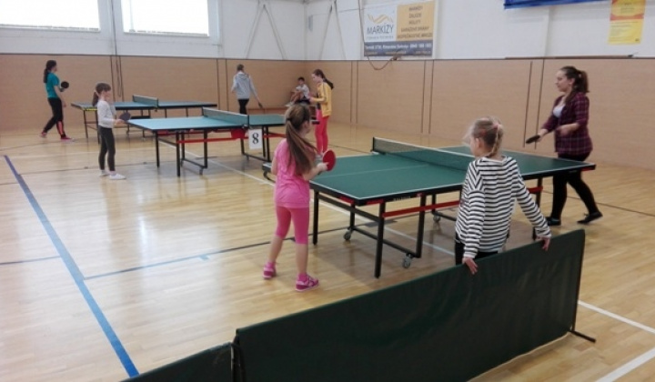 9. fotografia fotogalérie Stolný tenis ŠŠ / Majstrovstvá žiačok v stolnotenisovom turnaji (dievčatá). - foto