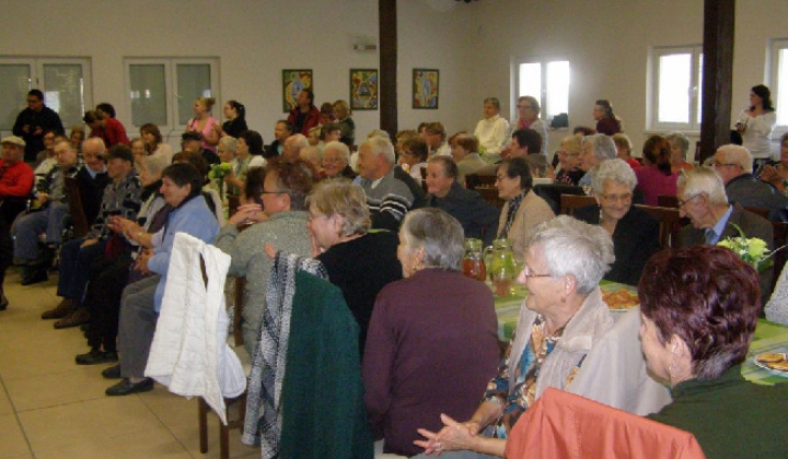 16. fotografia fotogalérie Mesiac úctu k starším 2013