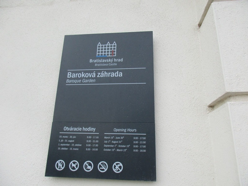 Slovensko naše krásne si.