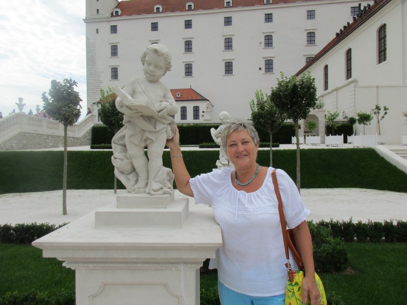 Slovensko naše krásne si.