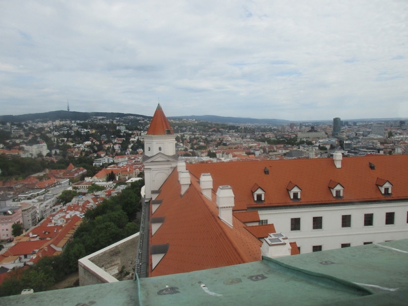 Slovensko naše krásne si.