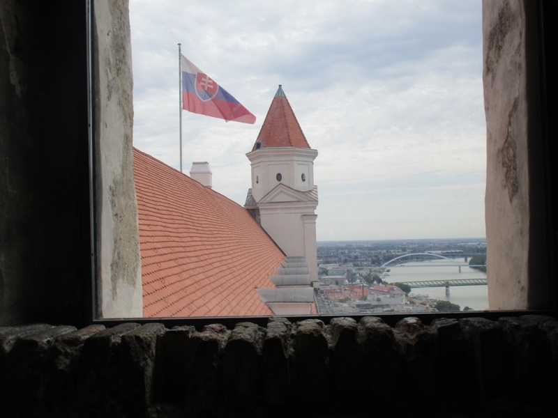 Slovensko naše krásne si.