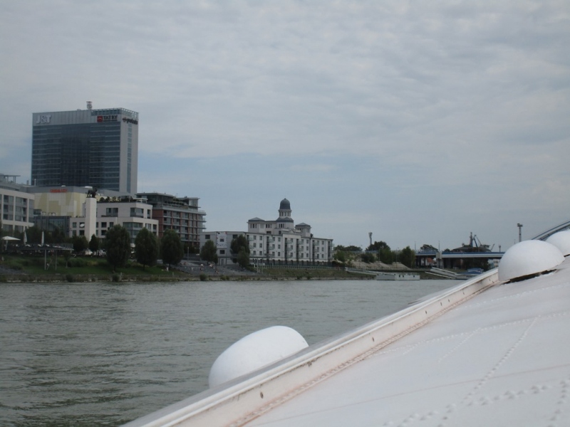 Slovensko naše krásne si.