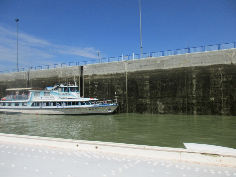 Slovensko naše krásne si.