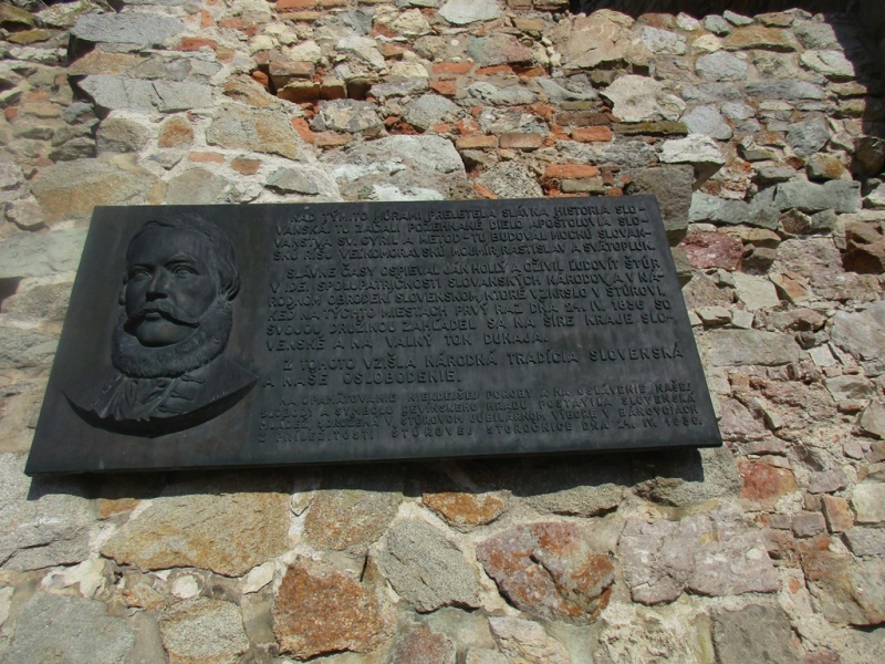 Slovensko naše krásne si.