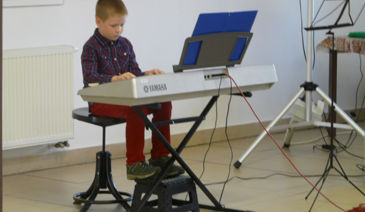 15. fotografia fotogalérie Mesiac úcty k starším 