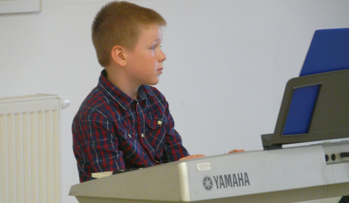 16. fotografia fotogalérie Mesiac úcty k starším 