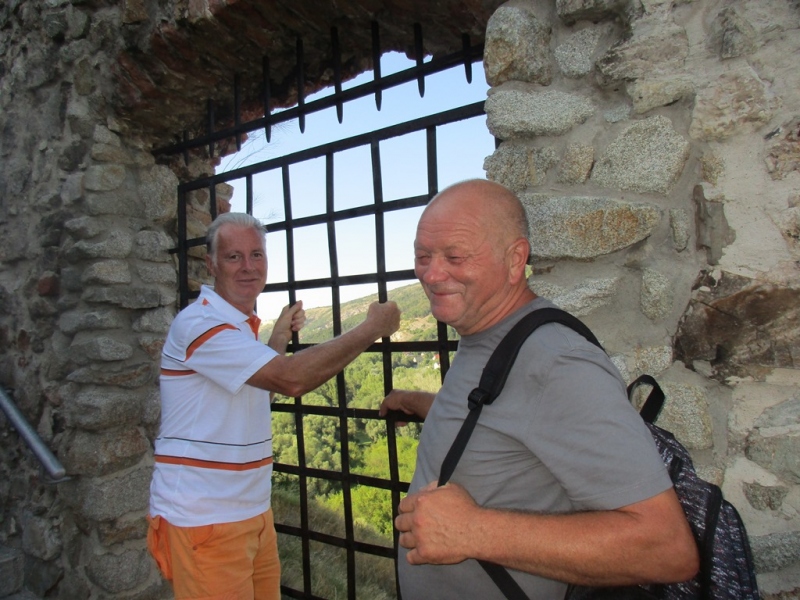 Slovensko naše krásne si.