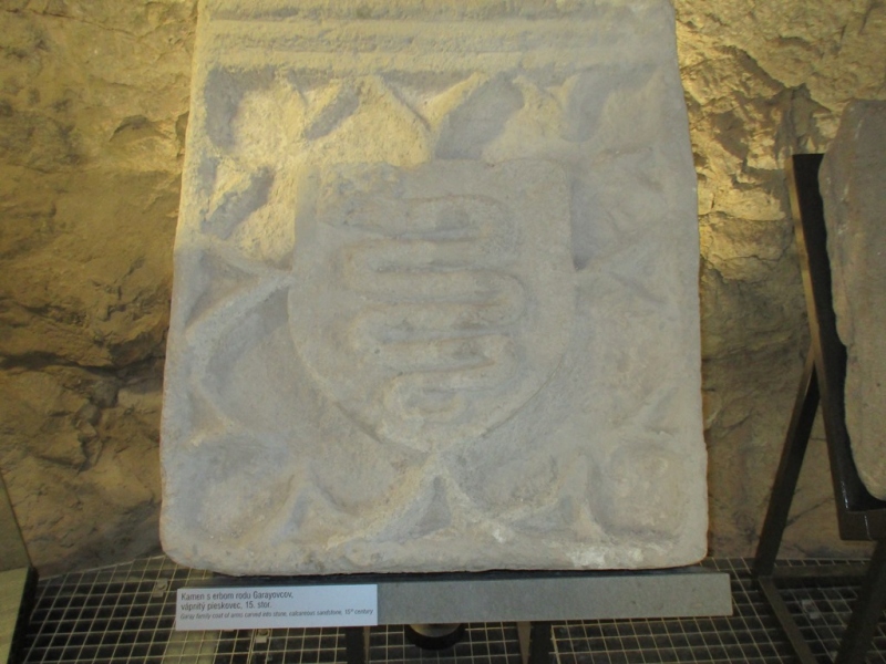 Slovensko naše krásne si.