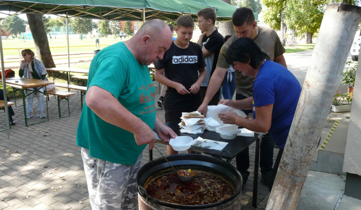 5. fotografia fotogalérie Športový deň futbalu v Kalinove 2019