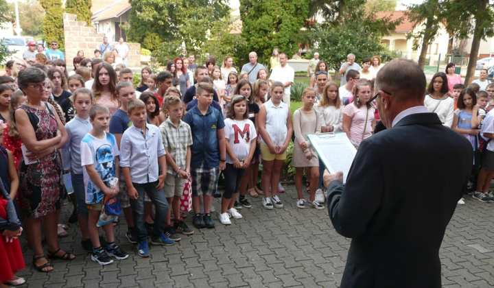 6. fotografia fotogalérie ZŠ Kalinovo - slávnostné otvorenie šk.r. 2019/2020