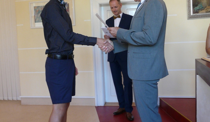 18. fotografia fotogalérie Rozlúčka ZŠ Kalinovo