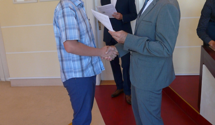 19. fotografia fotogalérie Rozlúčka ZŠ Kalinovo