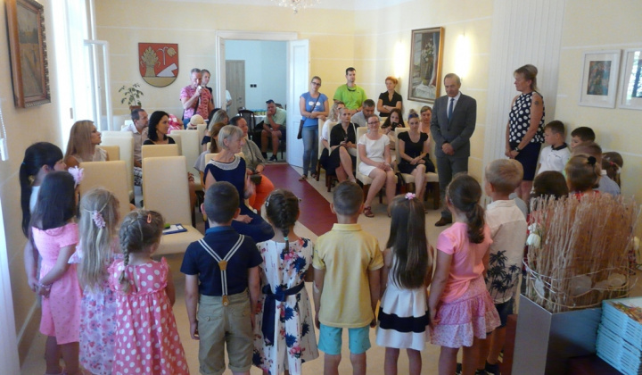 14. fotografia fotogalérie Rozlúčka MŠ Kalinovo