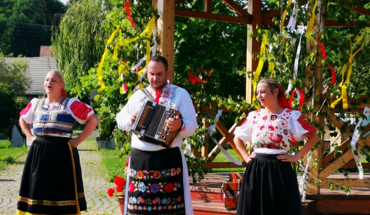 7. fotografia fotogalérie Turičné posedenie pri heligónke