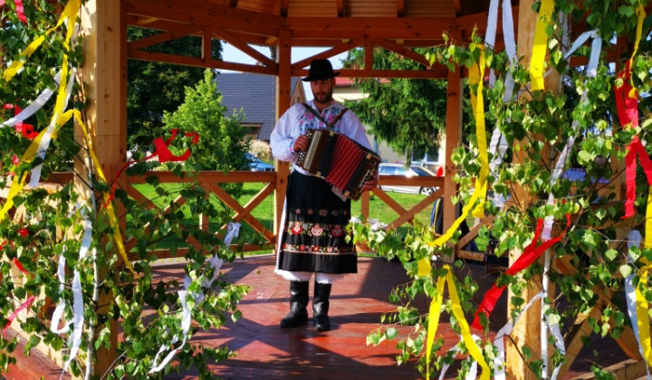 17. fotografia fotogalérie Turičné posedenie pri heligónke