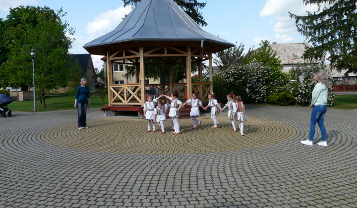 7. fotografia fotogalérie Stavanie mája 2019