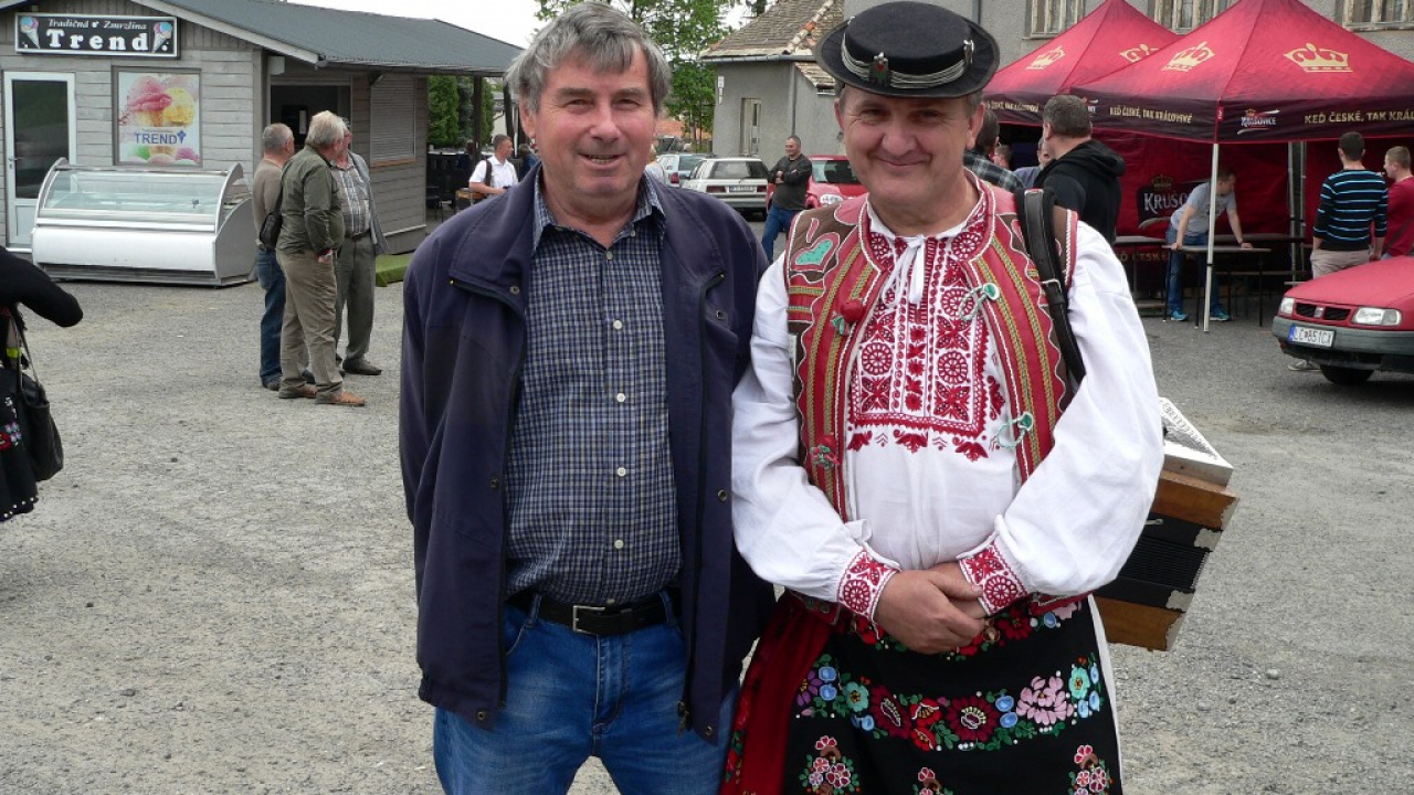 Fotografia fotogalérie 2. ročník Kalinovskej heligónky