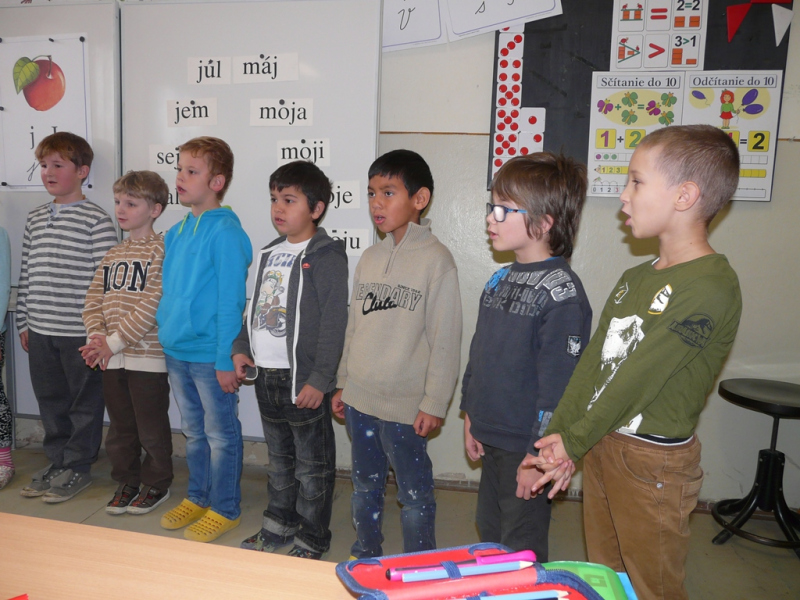 Mikuláš v ZŠ Kalinovo - 6. december 2016.