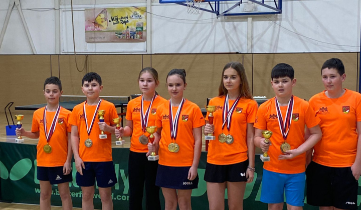 Fotka - Stolnotenisový klub Kalinovo už po niekoľkýkrát suverénne najúspešnejším klubom v kraji